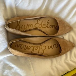 Used Sam Edelman nude suede flats